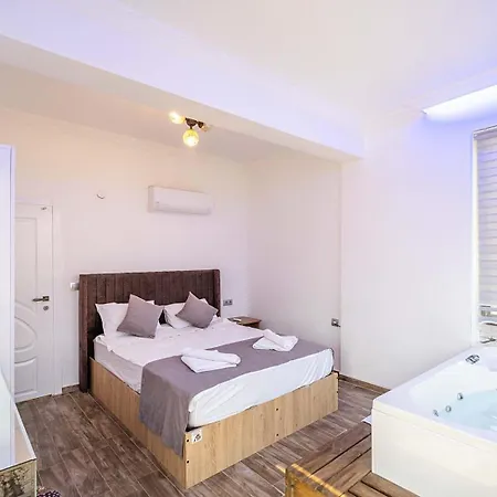 Defne 2 Hotel 4*